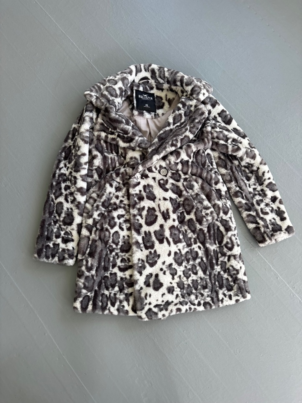 Hollister Snow Leopard Winter Coat